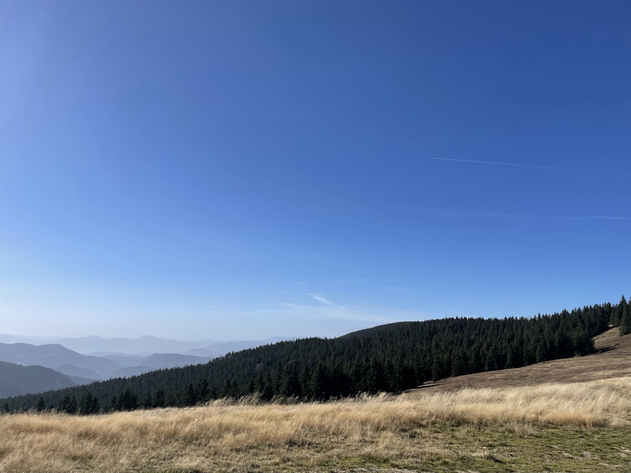Lovrenc Lakes (roundtrip)