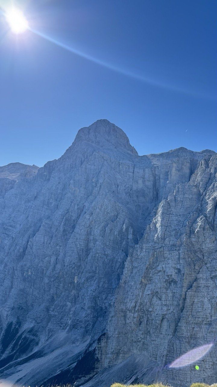Triglav čez Križ, Stenar, Bovški Gamsovec, Plamenice in nazaj čez Prag